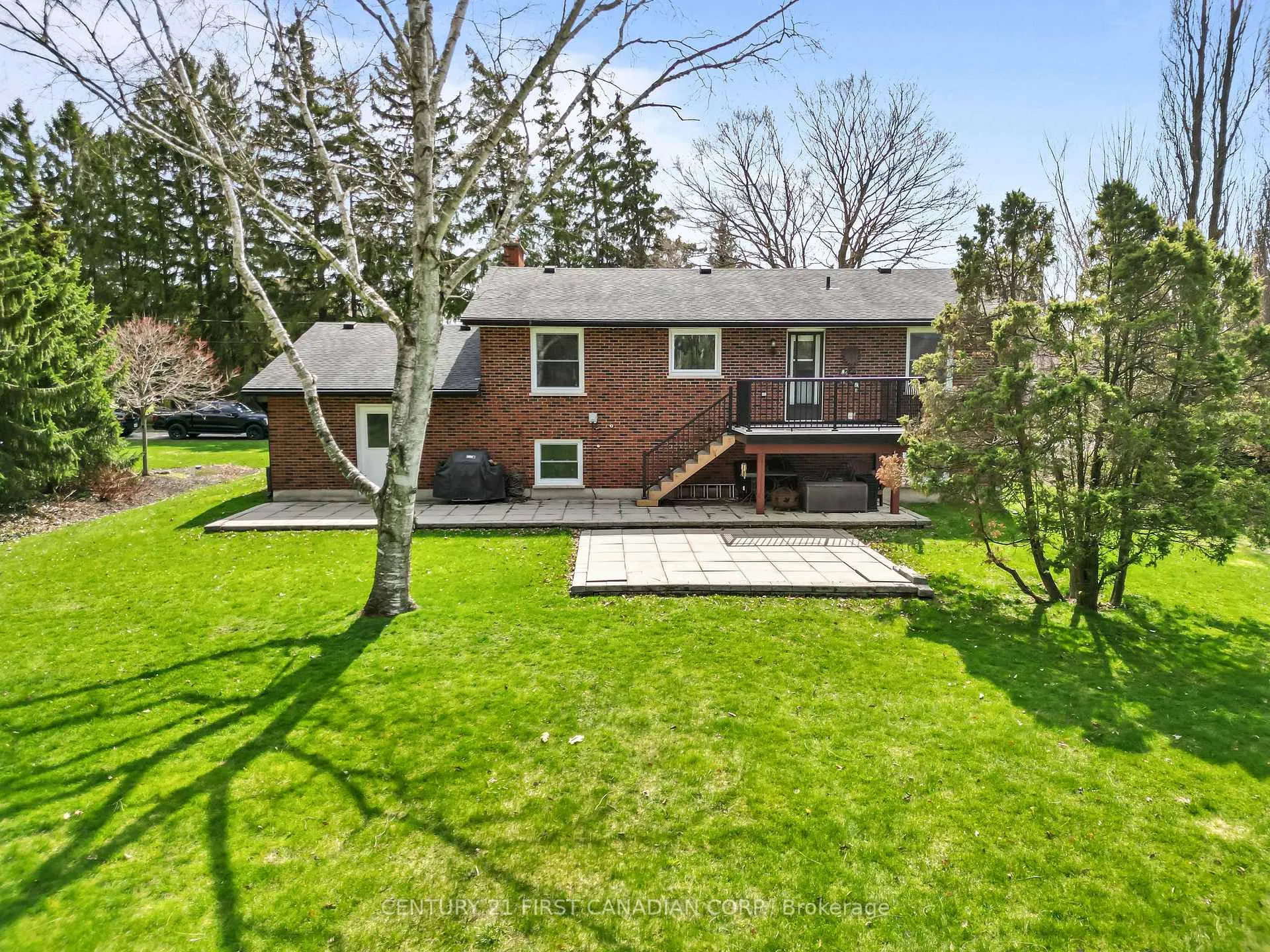 Photo 6 of 180 Church Street, North Middlesex, Ailsa Craig — HOMEH