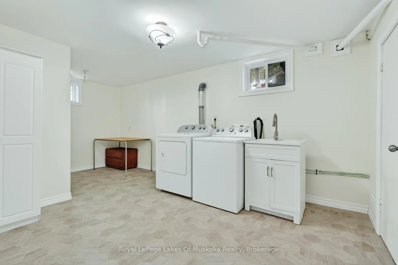 Photo 21 of 234 Yonge Street, Burk's Falls — HOMEH