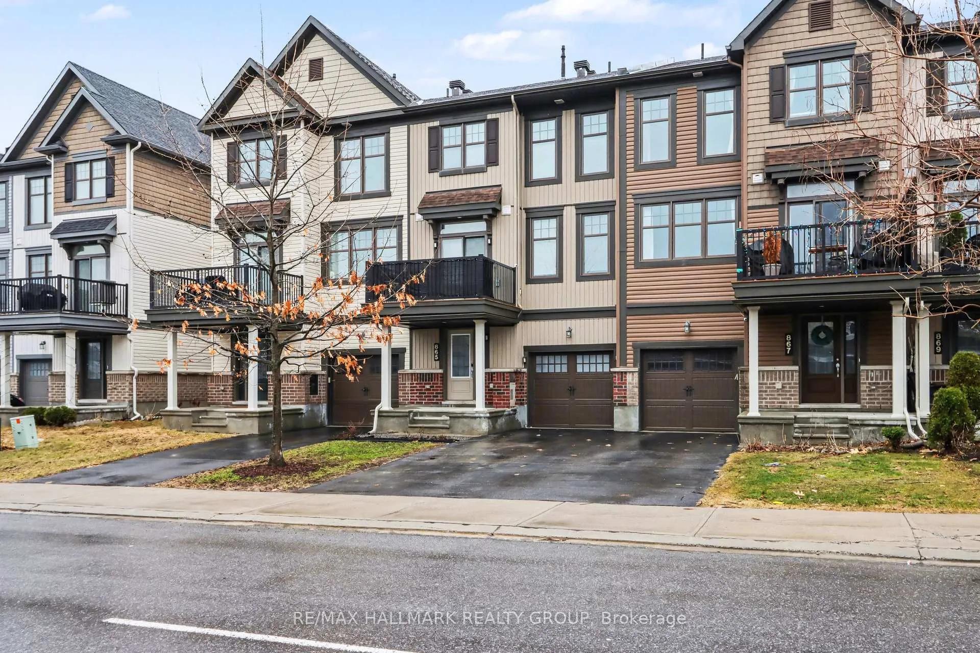 Photo 2 of 865 Kilbirnie Drive, Ottawa, Barrhaven - Half Moon Bay — HOMEH
