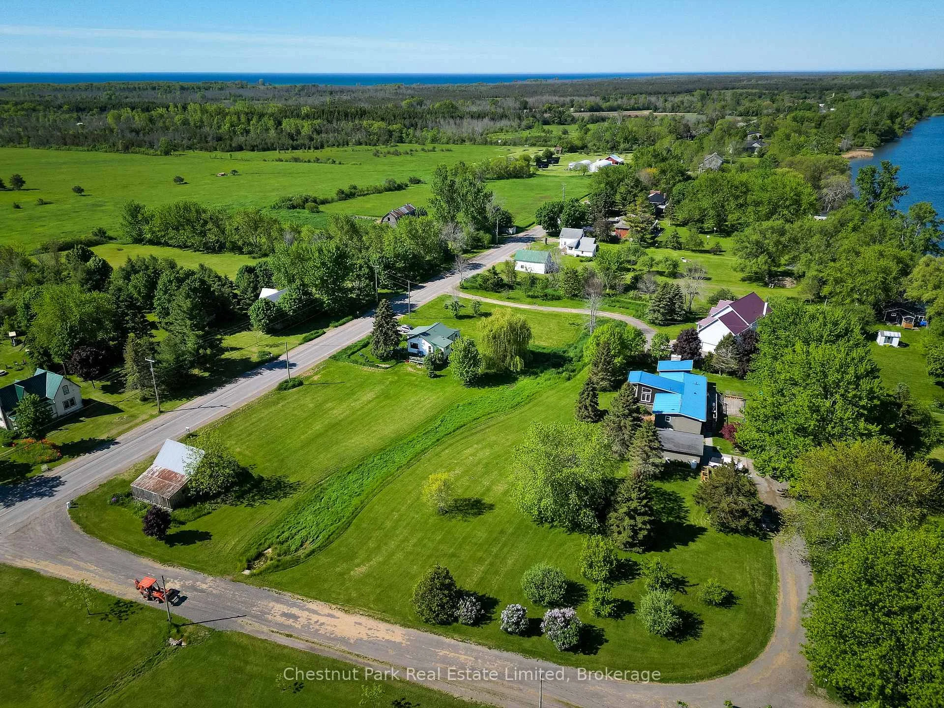 Photo 37 of 27 Carmans Lane, Prince Edward County, South Marysburg Ward — HOMEH