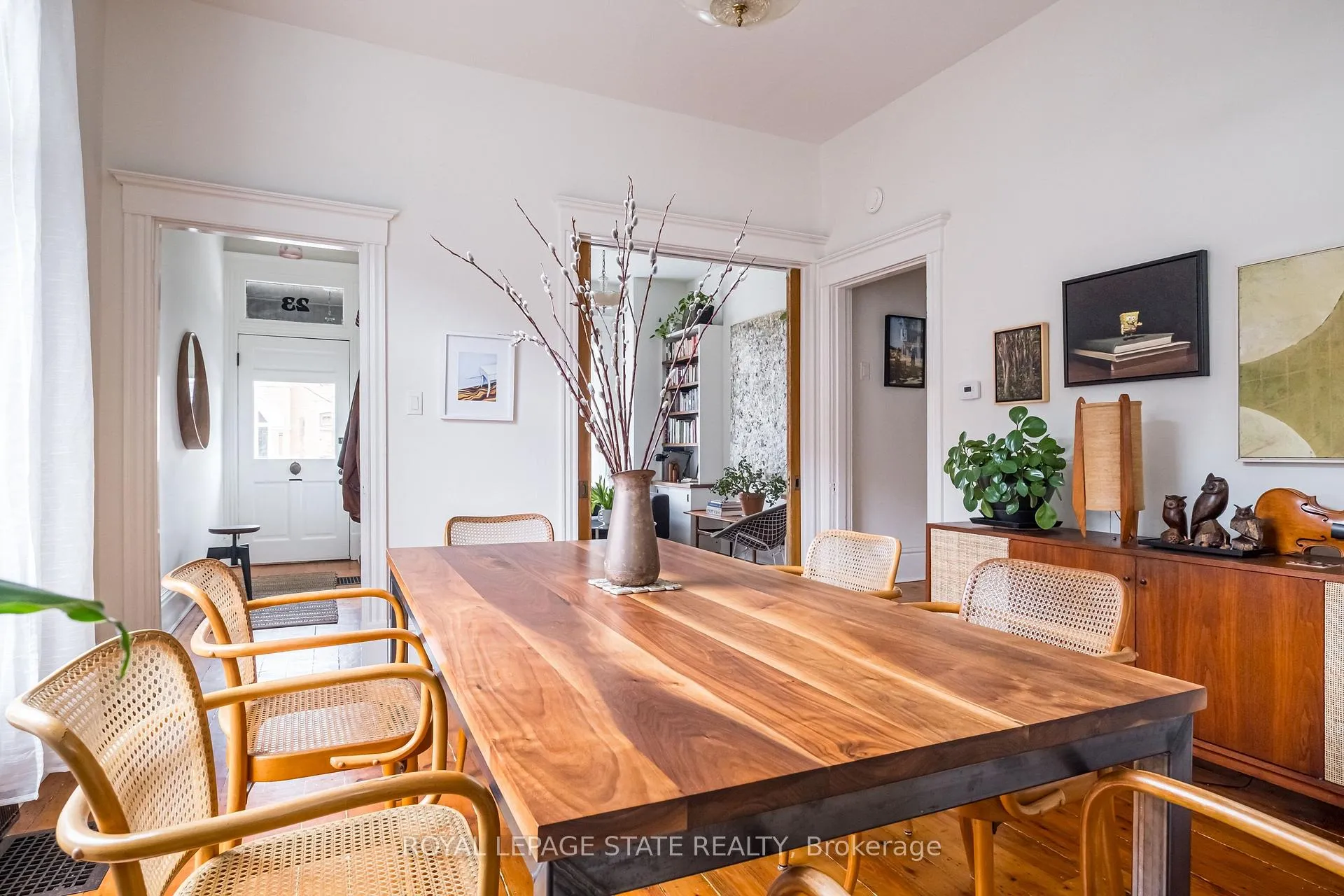 Photo 10 of 23 Murray Street W, Hamilton, Central — HOMEH