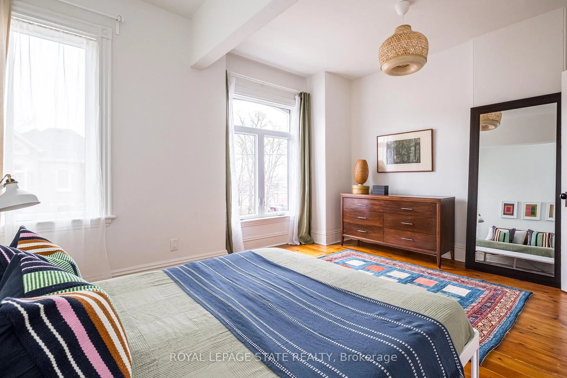 Photo 22 of 23 Murray Street W, Hamilton, Central — HOMEH