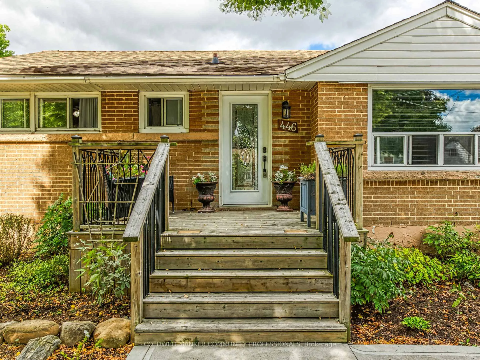 Photo 5 of 446 East 36th Street, Hamilton, Macassa — HOMEH