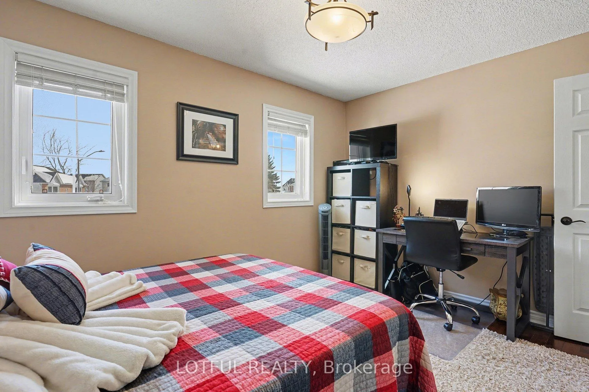 Photo 24 of 2212 Chalmers Crescent, Innisfil, Alcona — HOMEH
