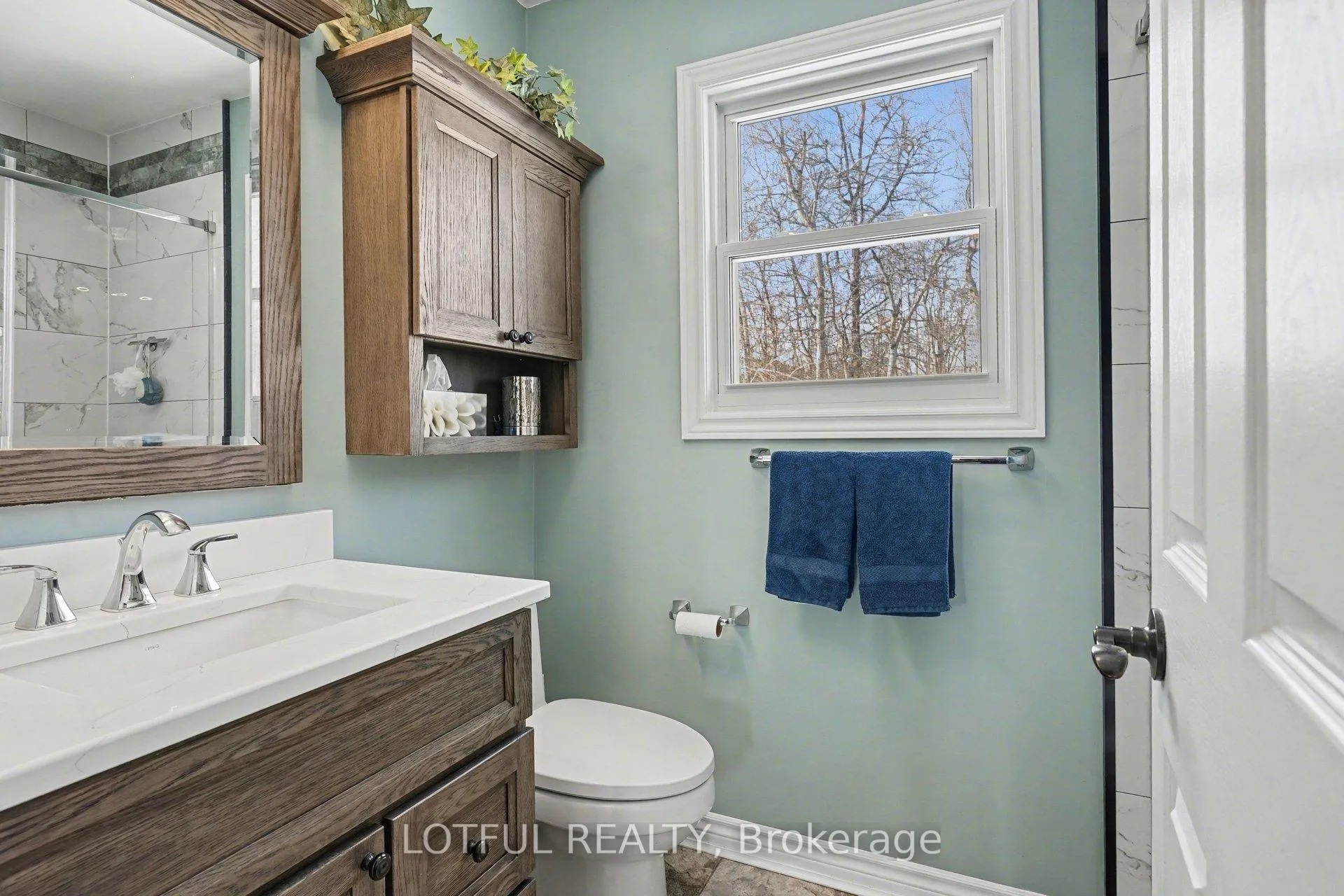 Photo 26 of 2212 Chalmers Crescent, Innisfil, Alcona — HOMEH