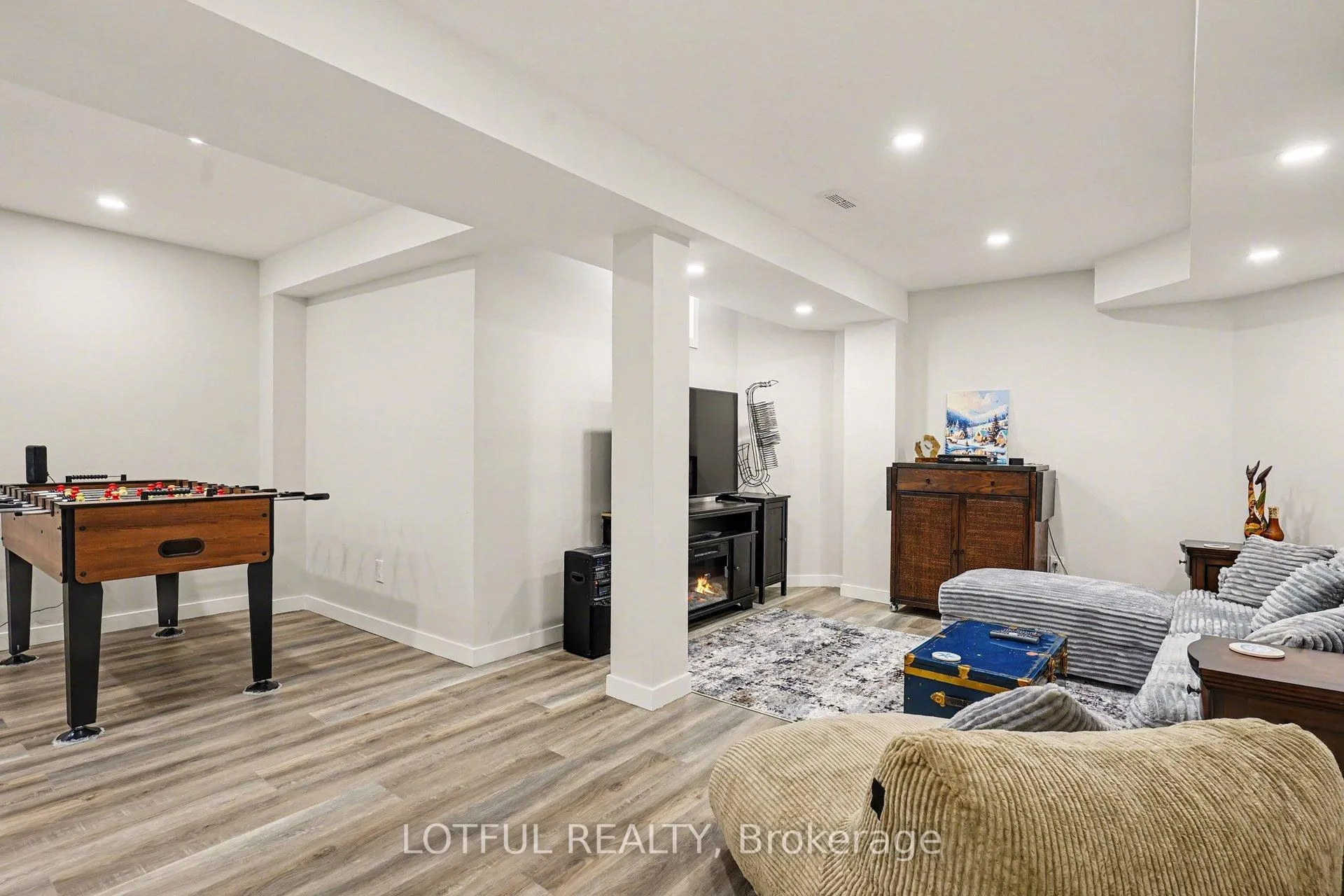 Photo 27 of 2212 Chalmers Crescent, Innisfil, Alcona — HOMEH