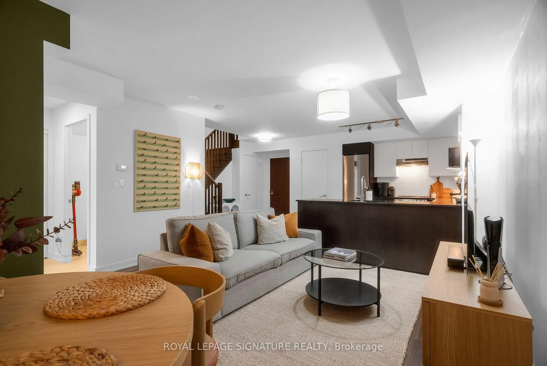 Photo 17 of Unit 8, 106 Varna Drive, Toronto, Englemount-Lawrence — HOMEH
