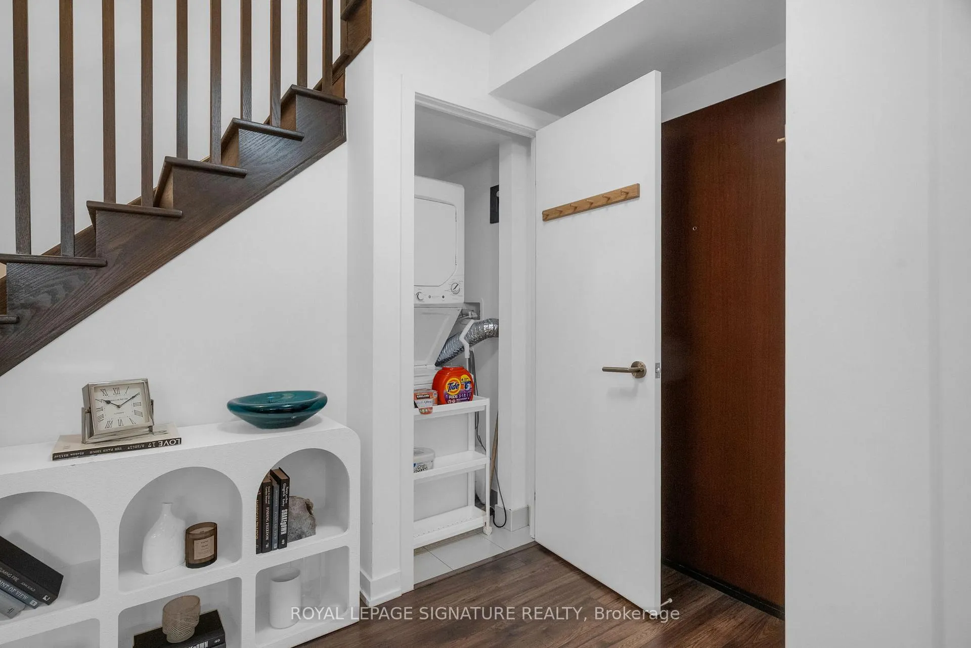 Photo 22 of Unit 8, 106 Varna Drive, Toronto, Englemount-Lawrence — HOMEH