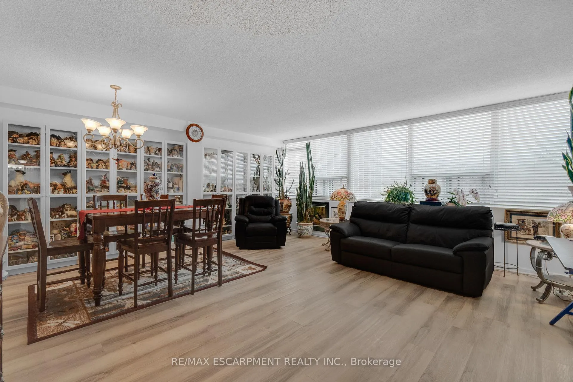 Photo 16 of Unit 504, 120 Duke Street N, Hamilton, Durand — HOMEH