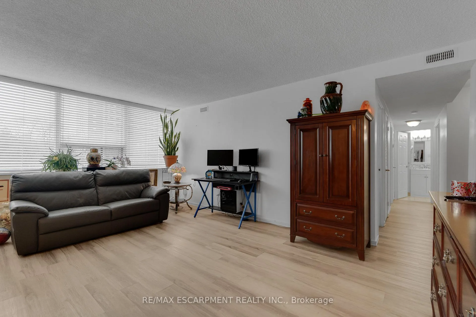 Photo 21 of Unit 504, 120 Duke Street N, Hamilton, Durand — HOMEH