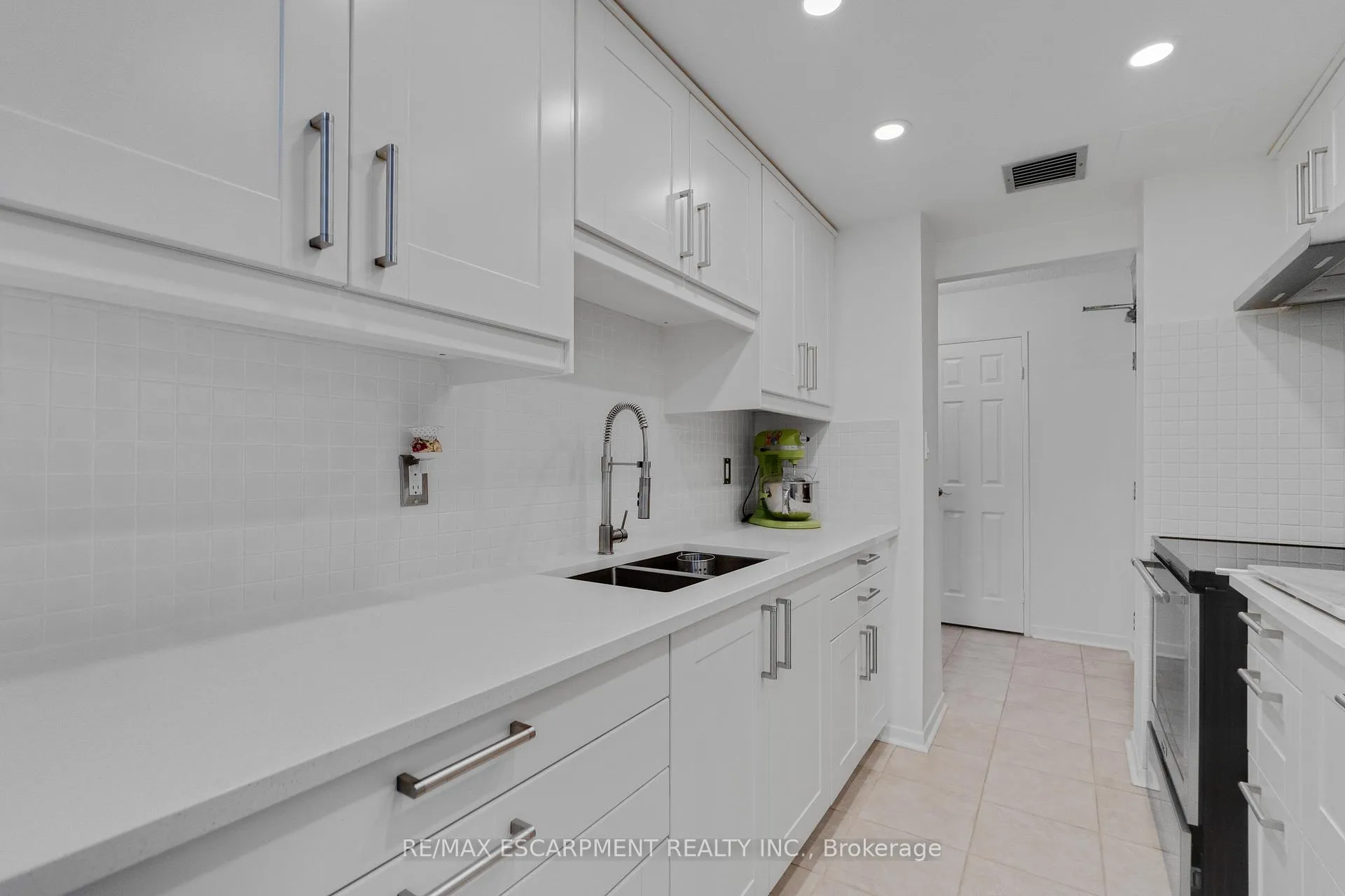 Photo 26 of Unit 504, 120 Duke Street N, Hamilton, Durand — HOMEH