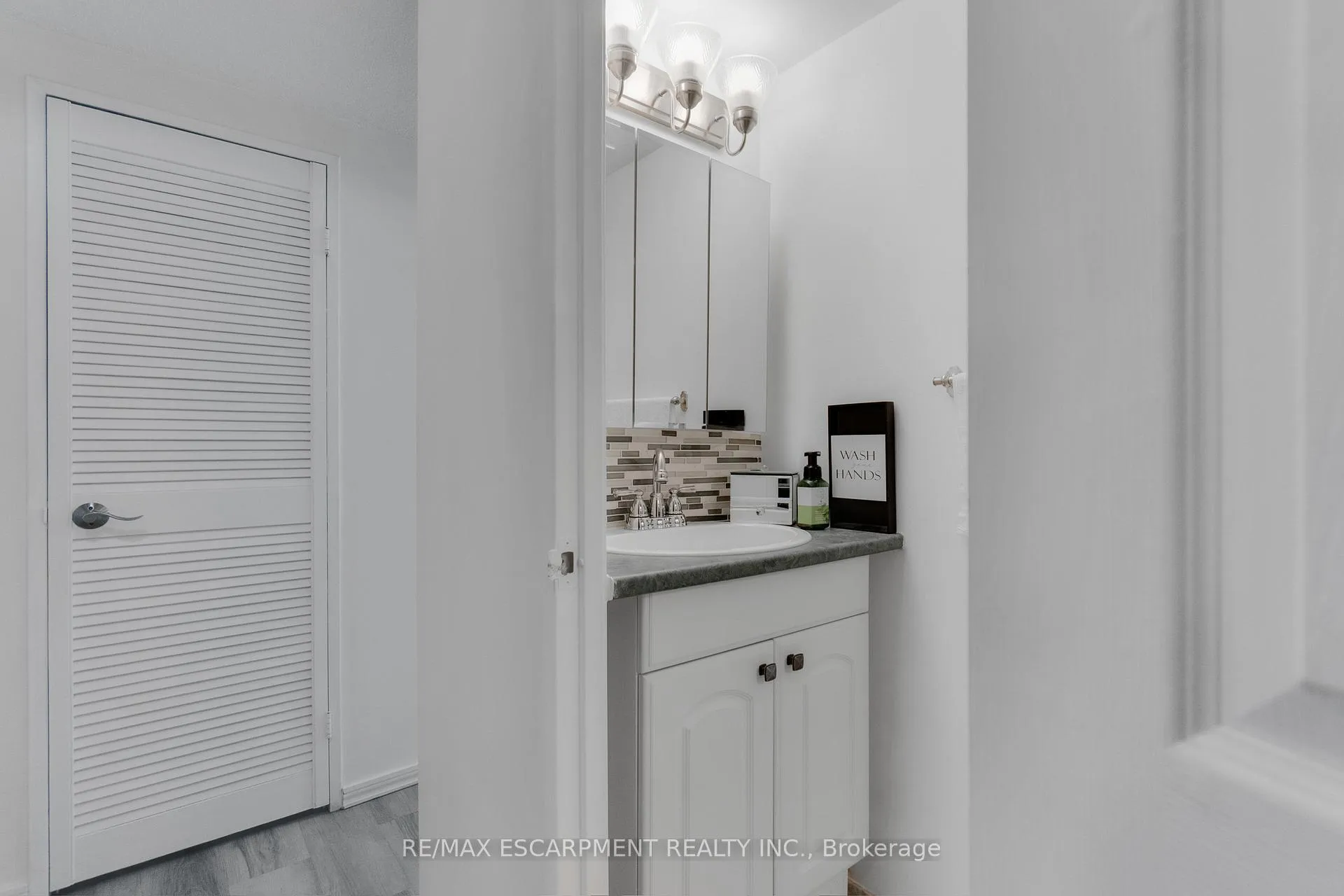 Photo 37 of Unit 504, 120 Duke Street N, Hamilton, Durand — HOMEH