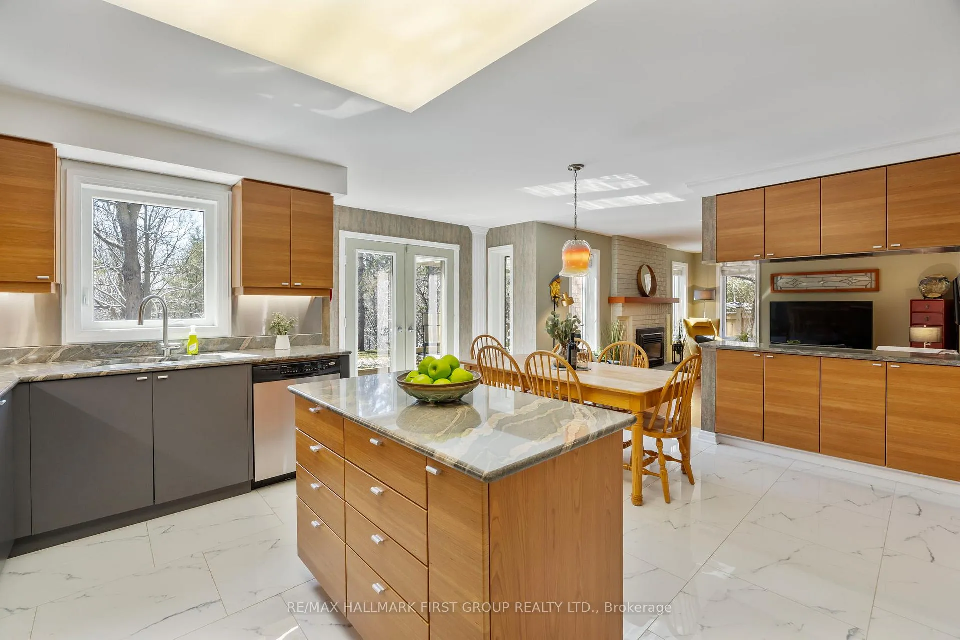 Photo 17 of 39 Kennett Drive, Whitby, Lynde Creek — HOMEH