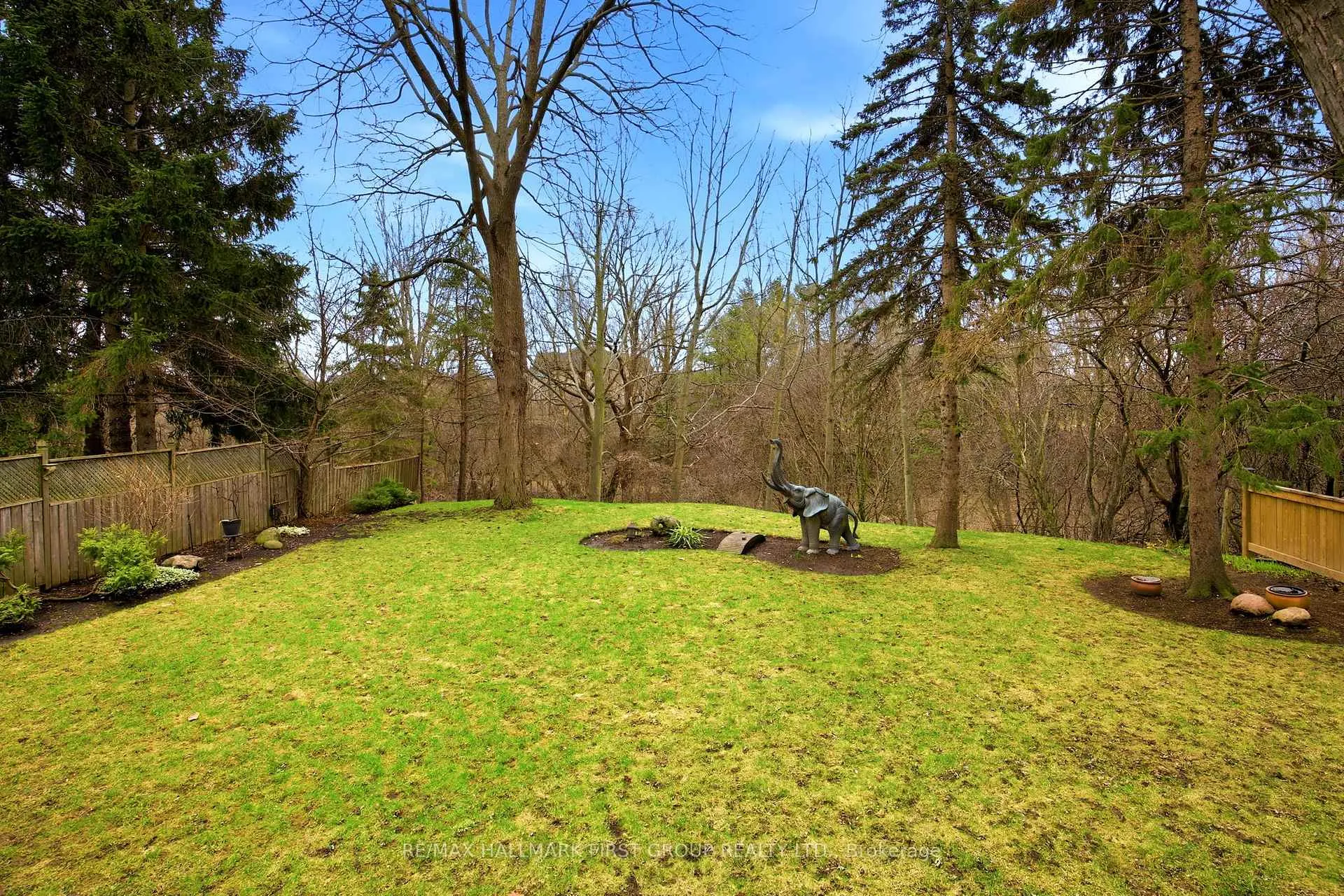 Photo 46 of 39 Kennett Drive, Whitby, Lynde Creek — HOMEH