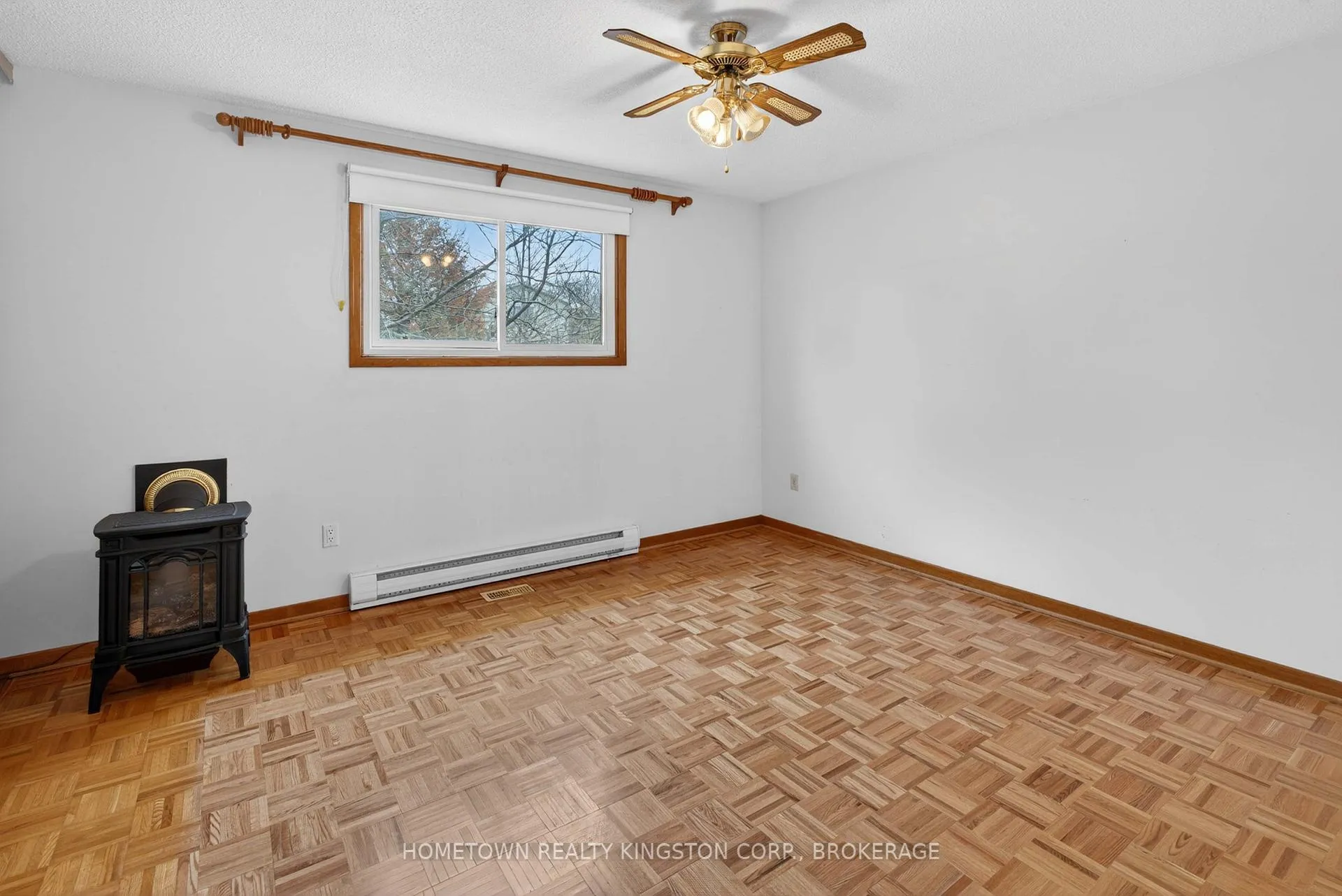 Photo 10 of 790 Old Colony Road, Kingston, North of Taylor-Kidd Blvd — HOMEH