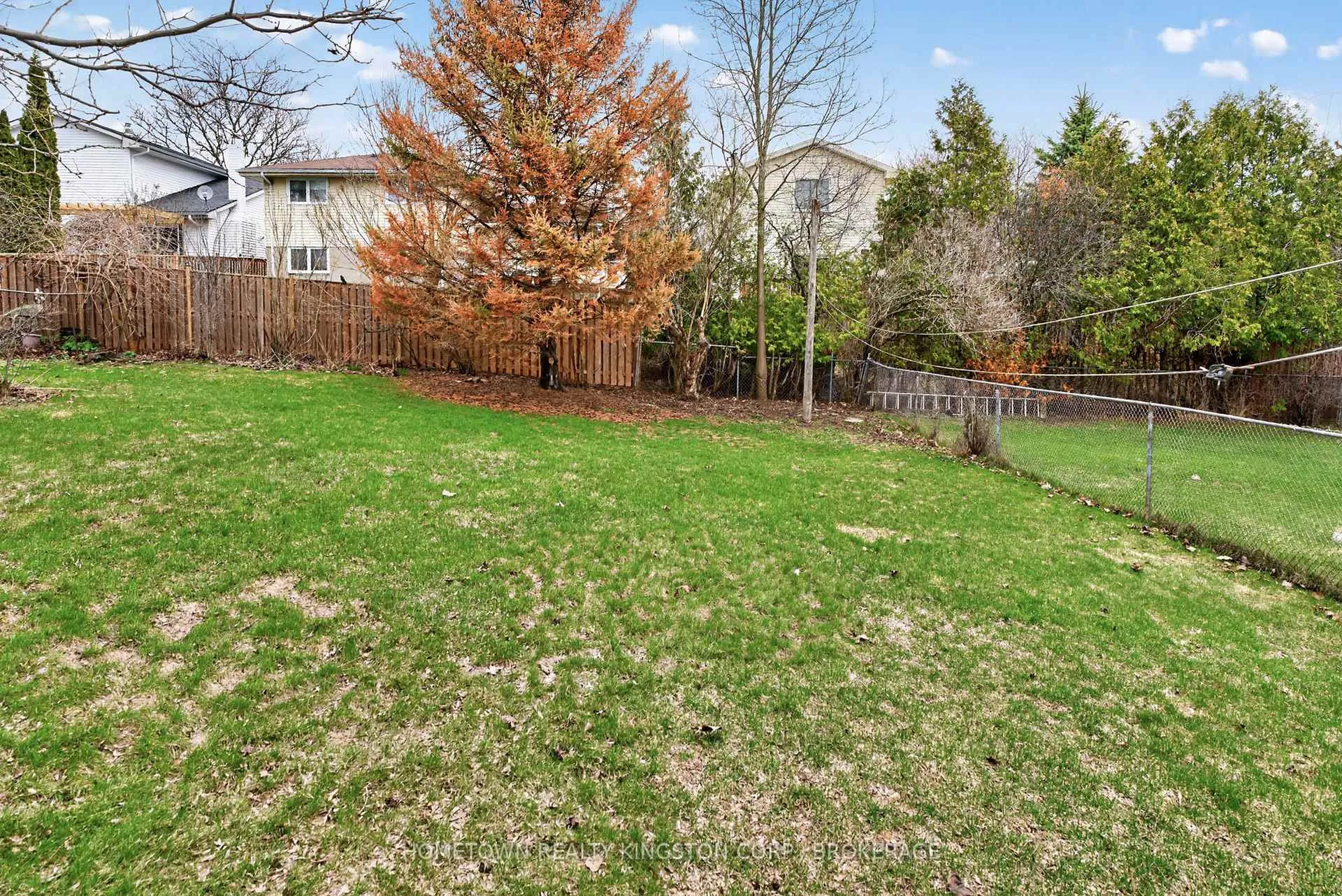 Photo 27 of 790 Old Colony Road, Kingston, North of Taylor-Kidd Blvd — HOMEH