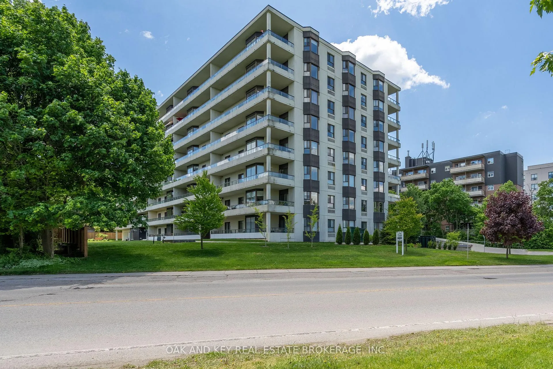 Front of Unit 204, 1180 Commissioners Road