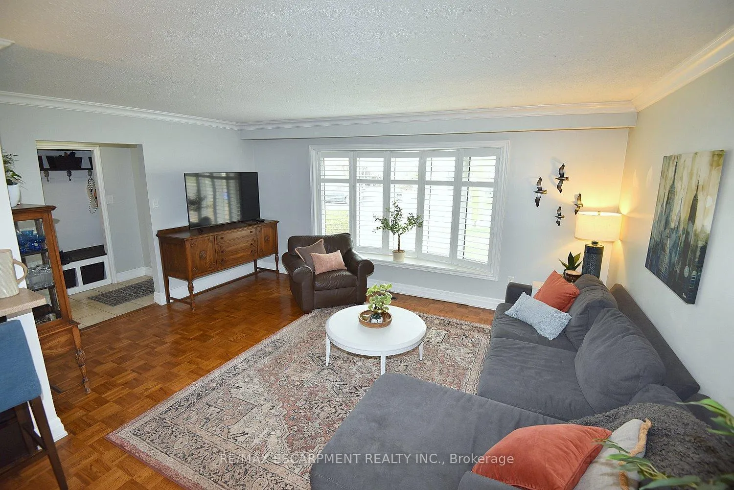 Photo 8 of 3178 Heathfield Drive, Burlington, Palmer — HOMEH