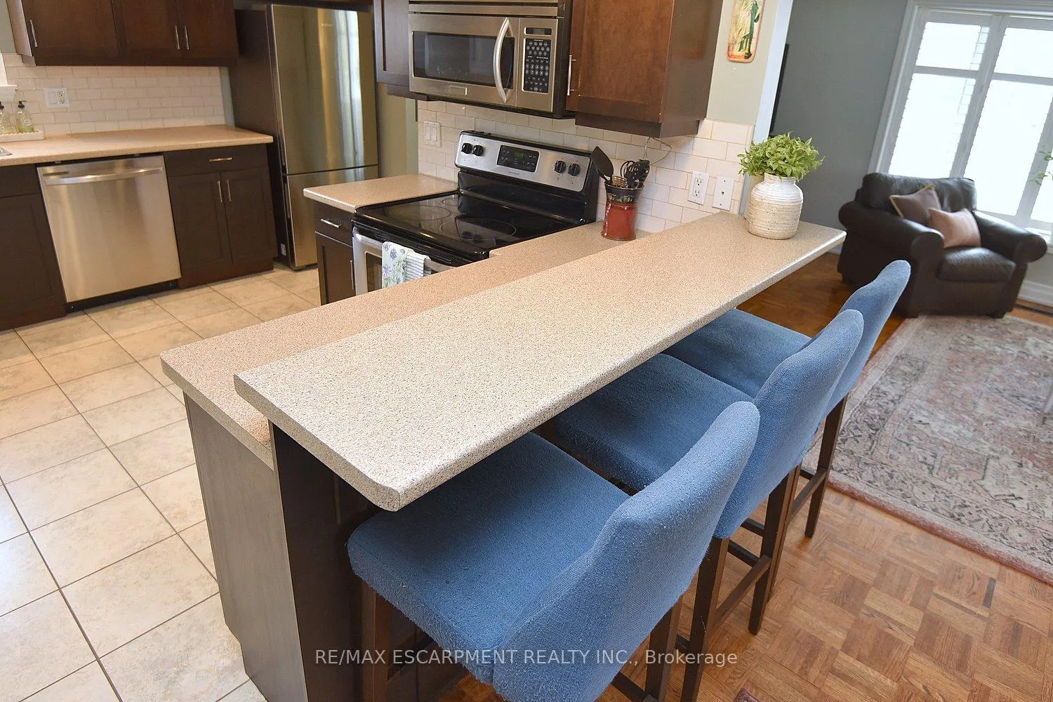 Photo 15 of 3178 Heathfield Drive, Burlington, Palmer — HOMEH