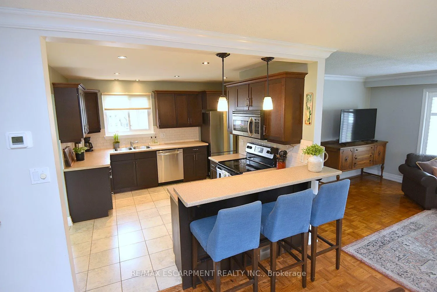 Photo 16 of 3178 Heathfield Drive, Burlington, Palmer — HOMEH