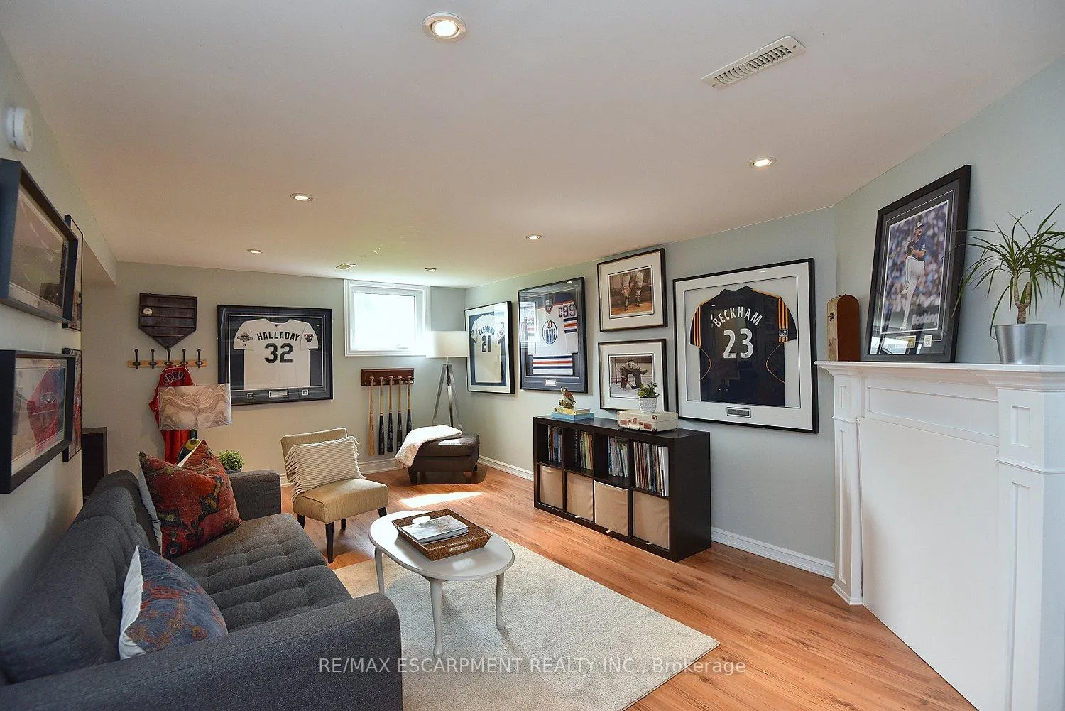 Photo 29 of 3178 Heathfield Drive, Burlington, Palmer — HOMEH