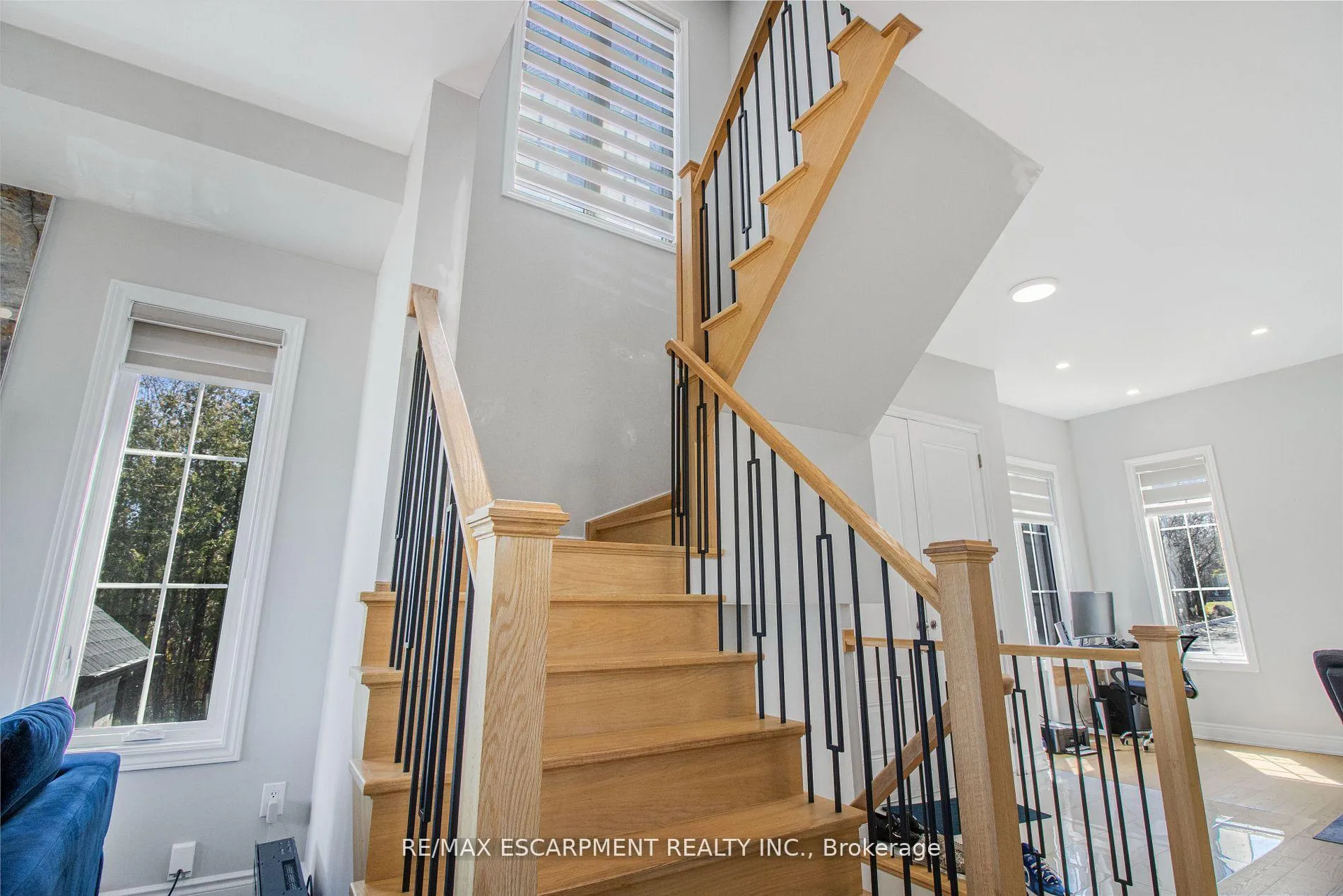 Photo 8 of Unit 2, 487 Aztec Drive, Oshawa, McLaughlin — HOMEH