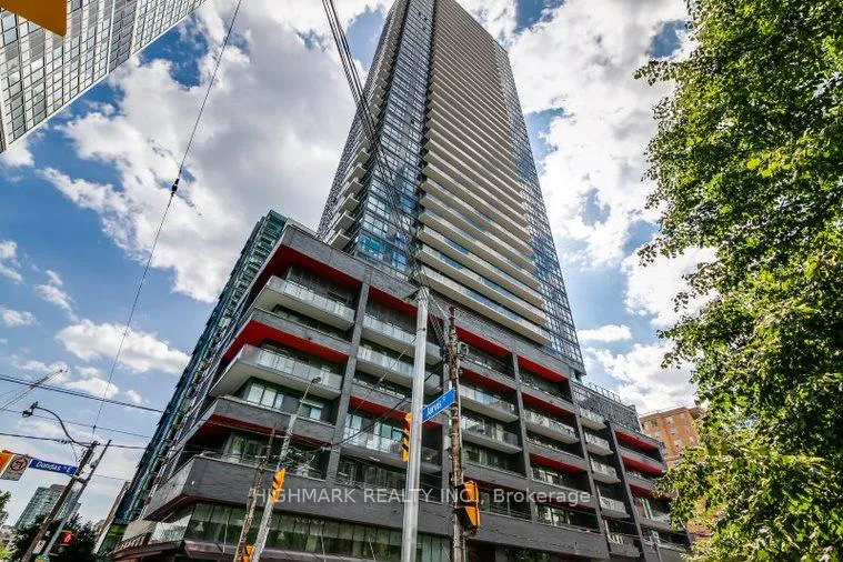Front of Unit 412, 159 Dundas Street E