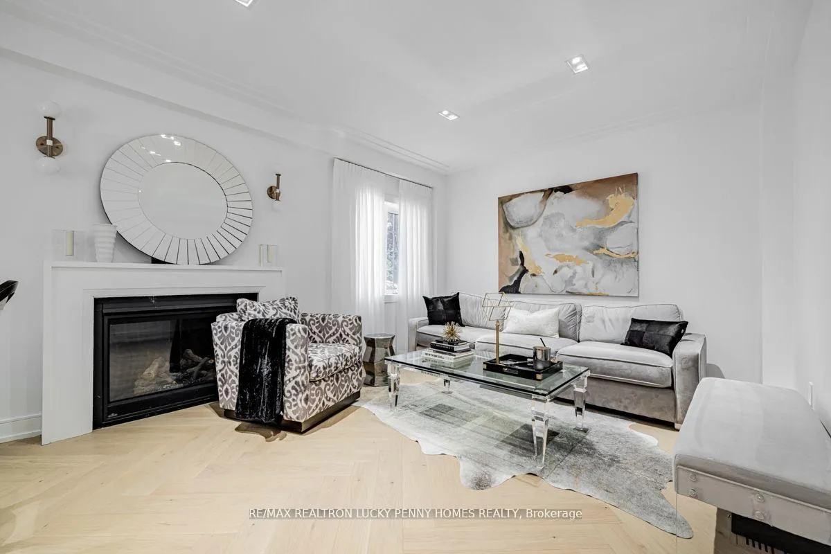 Photo 19 of 37 Chudleigh Avenue, Toronto, Lawrence Park South — HOMEH