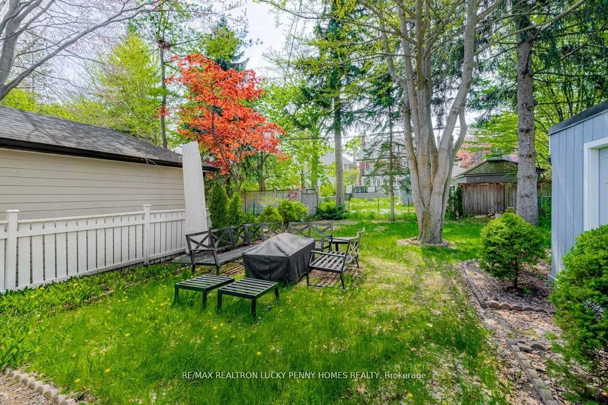 Photo 31 of 37 Chudleigh Avenue, Toronto, Lawrence Park South — HOMEH
