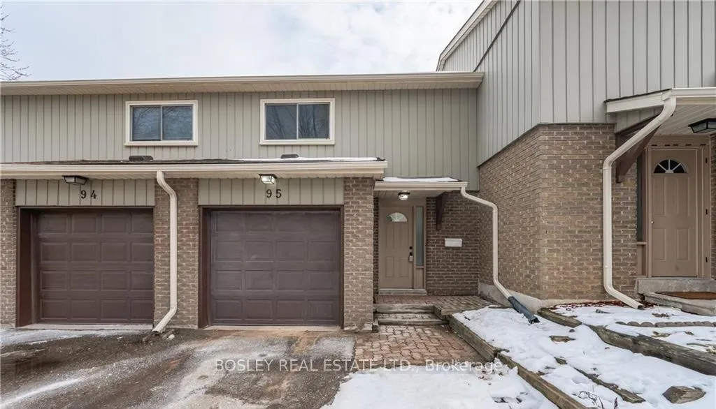Front of Unit 95, 51 Paulander Drive