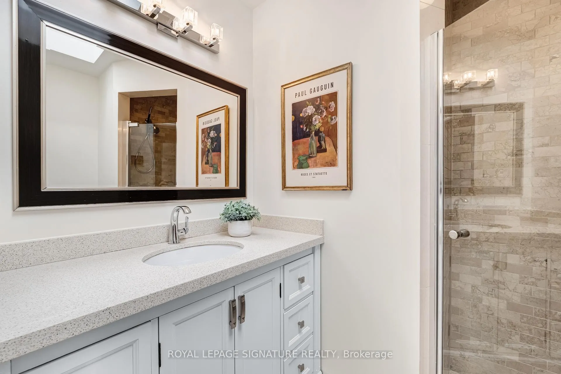 Photo 18 of 343 Sutherland Drive, Toronto, Leaside — HOMEH