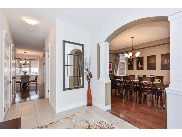Photo 5 of Unit Upper, 9 Geddes Crescent, Guelph, Kortright West — HOMEH