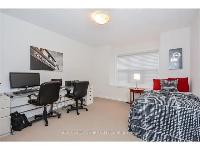 Photo 27 of Unit Upper, 9 Geddes Crescent, Guelph, Kortright West — HOMEH