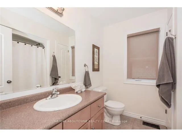 Photo 30 of Unit Upper, 9 Geddes Crescent, Guelph, Kortright West — HOMEH