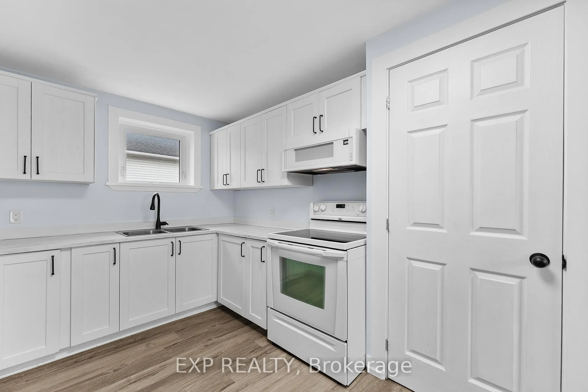 Photo 17 of 270 Harry Street, Renfrew — HOMEH
