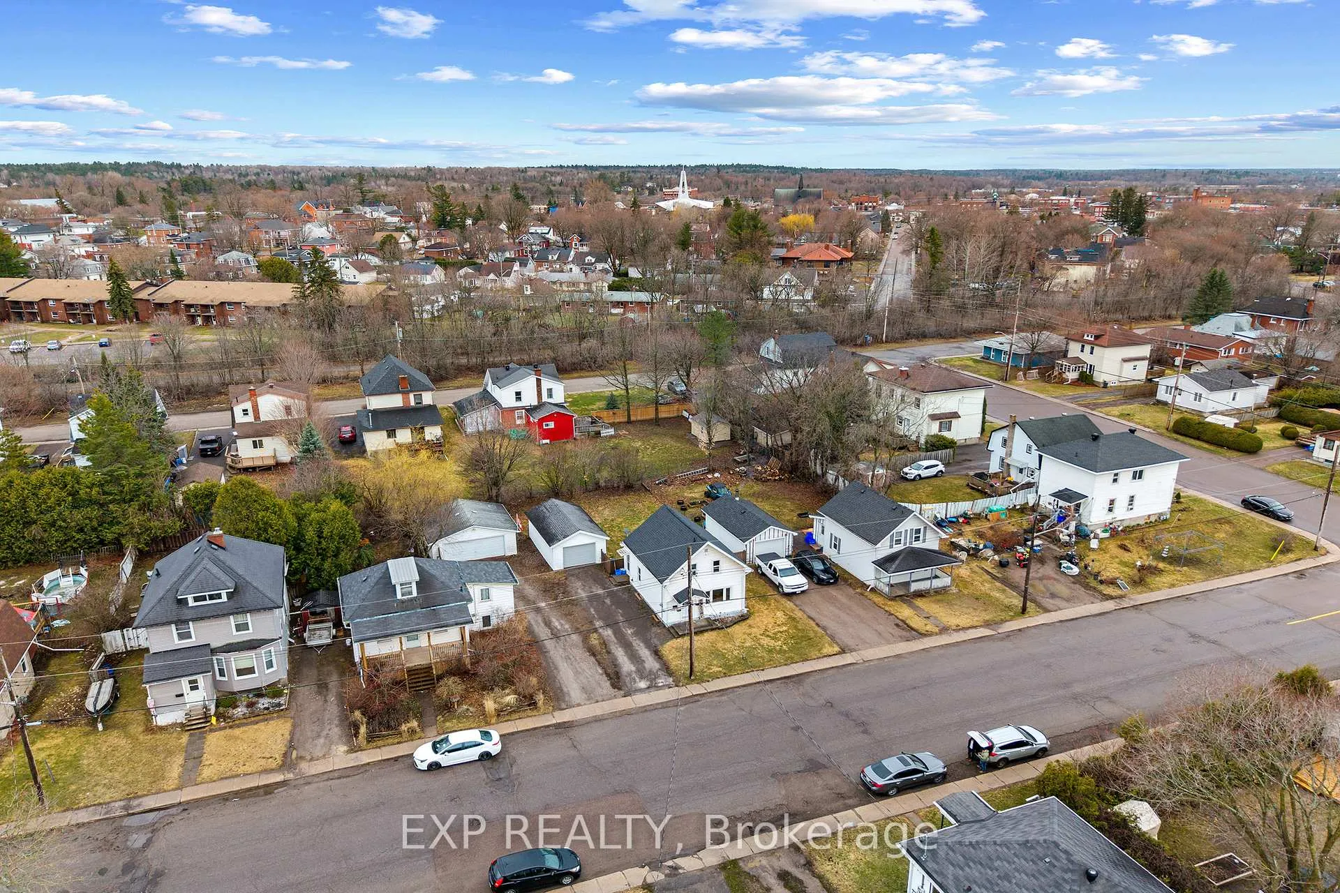 Photo 32 of 270 Harry Street, Renfrew — HOMEH