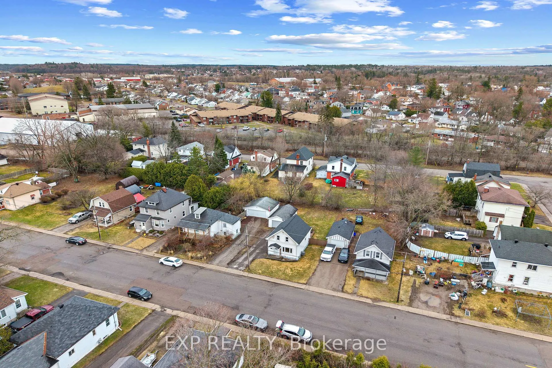 Photo 34 of 270 Harry Street, Renfrew — HOMEH