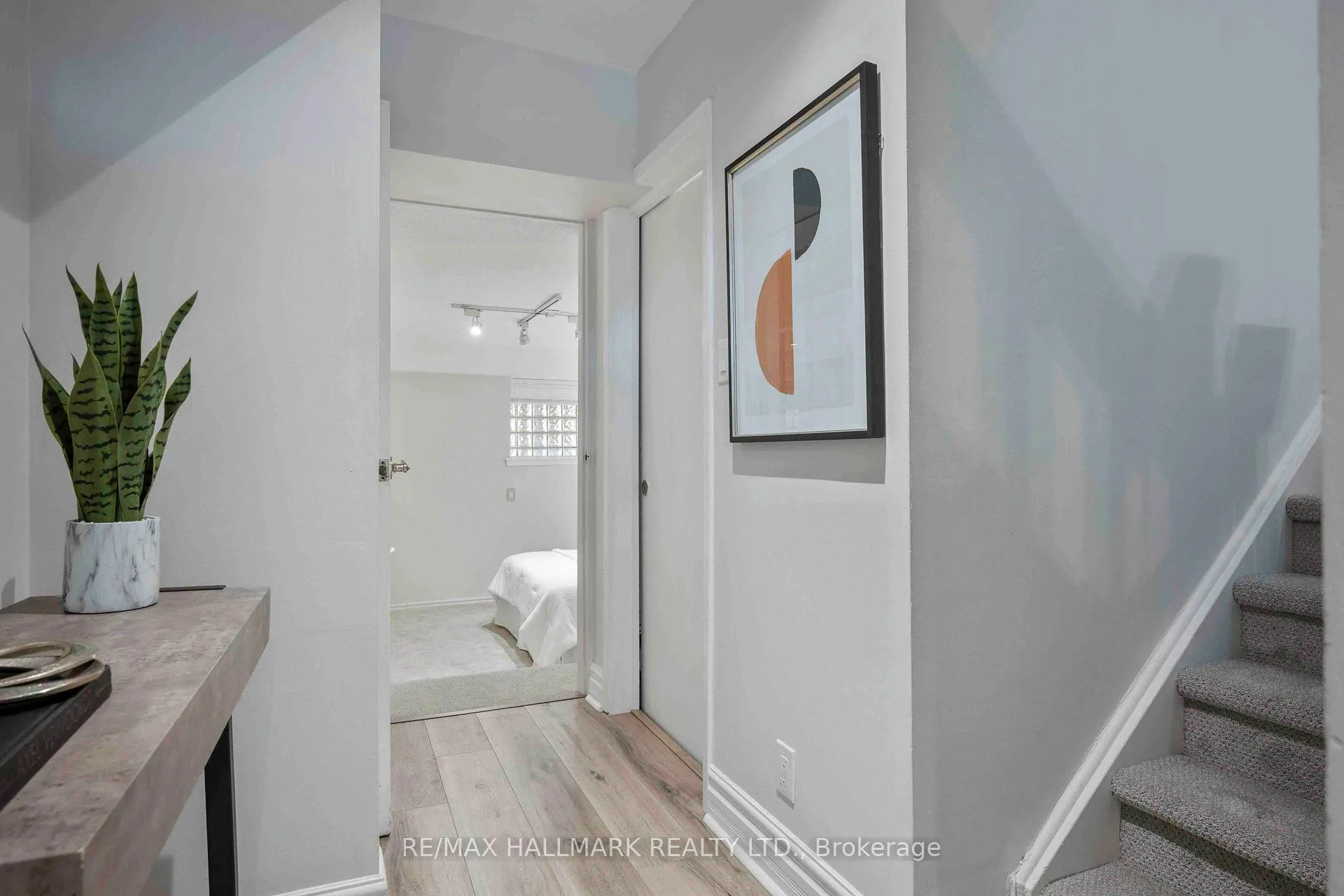 Photo 4 of 455 Broadview Avenue, Toronto, North Riverdale — HOMEH