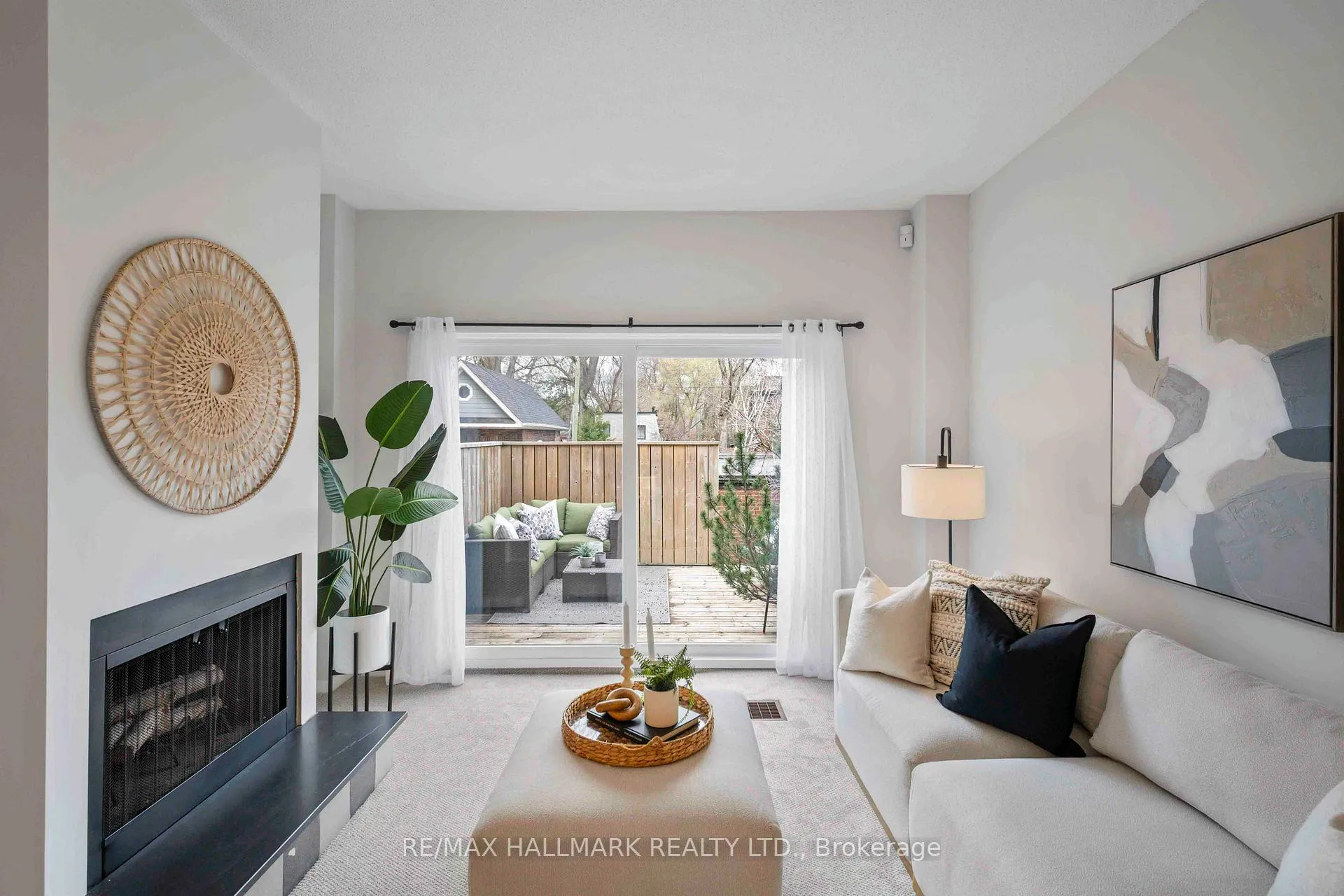 Photo 12 of 455 Broadview Avenue, Toronto, North Riverdale — HOMEH