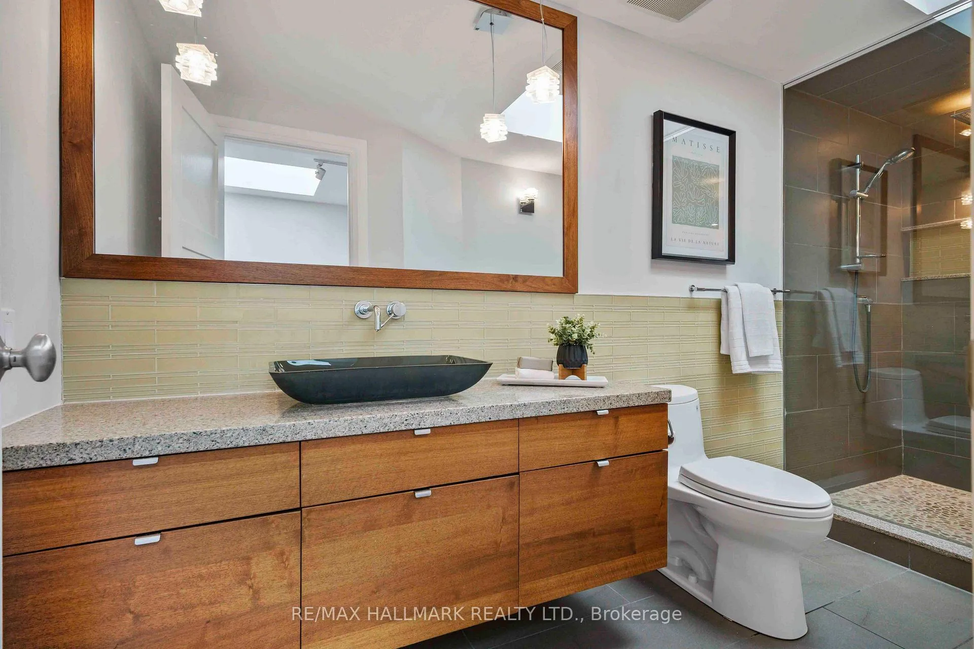 Photo 35 of 455 Broadview Avenue, Toronto, North Riverdale — HOMEH
