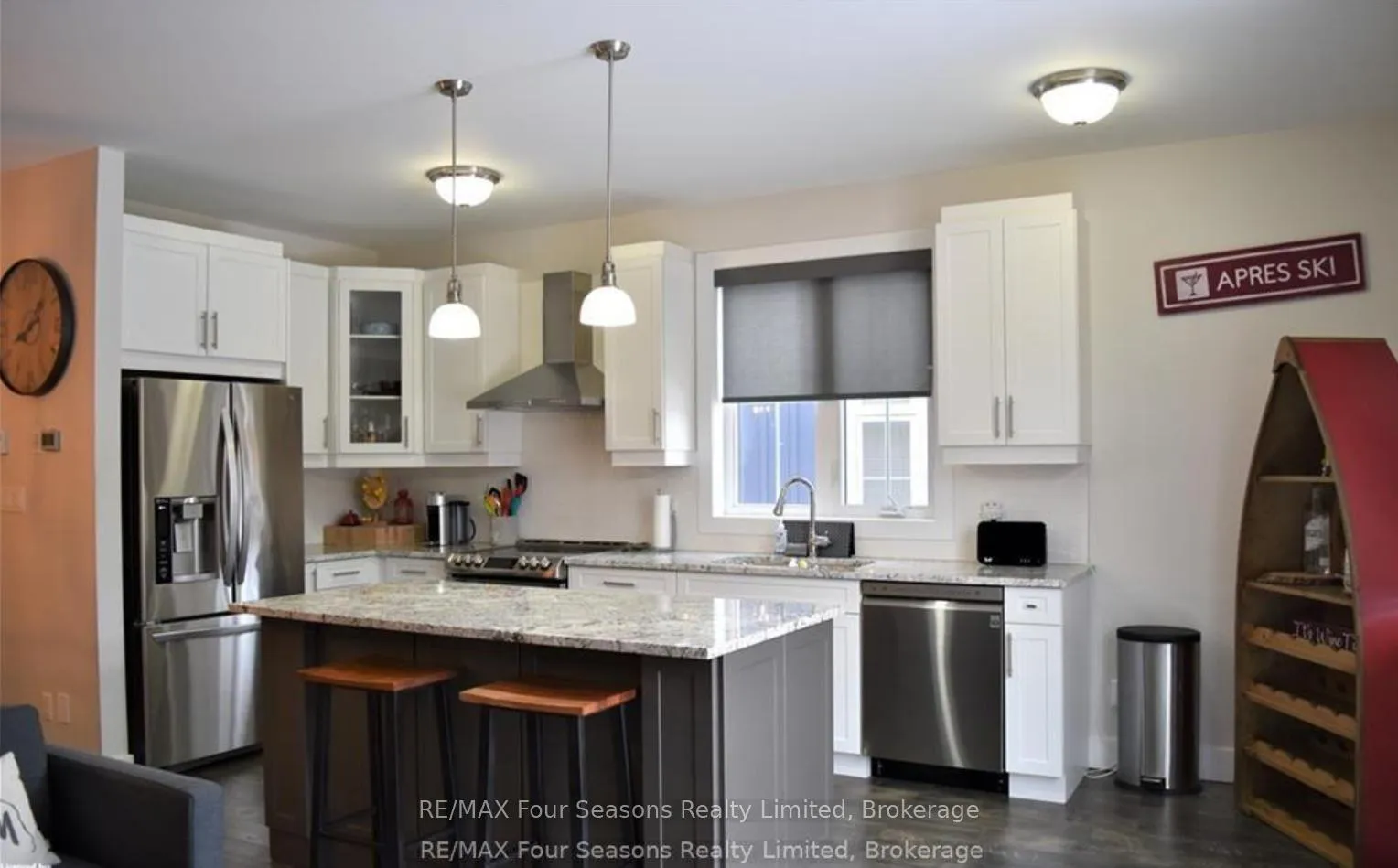 Photo 4 of 309 Yellow Birch Crescent, Blue Mountains — HOMEH