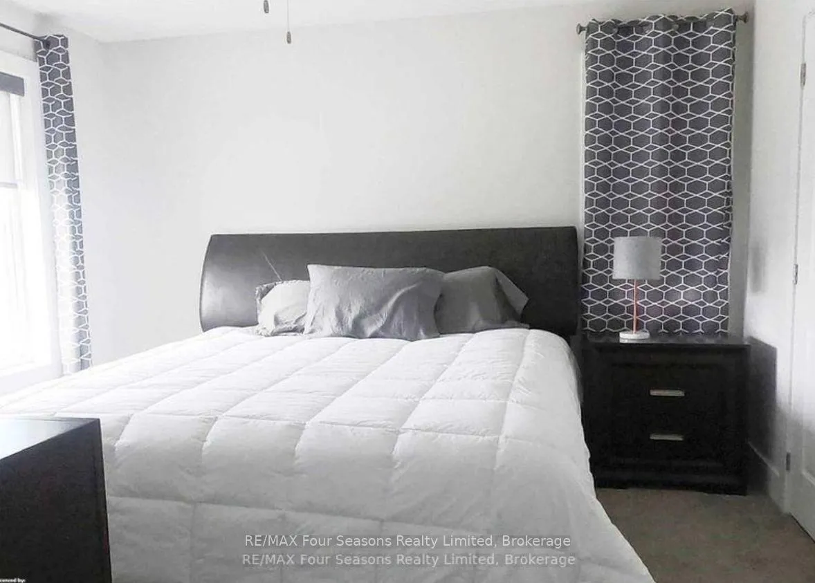 Photo 10 of 309 Yellow Birch Crescent, Blue Mountains — HOMEH