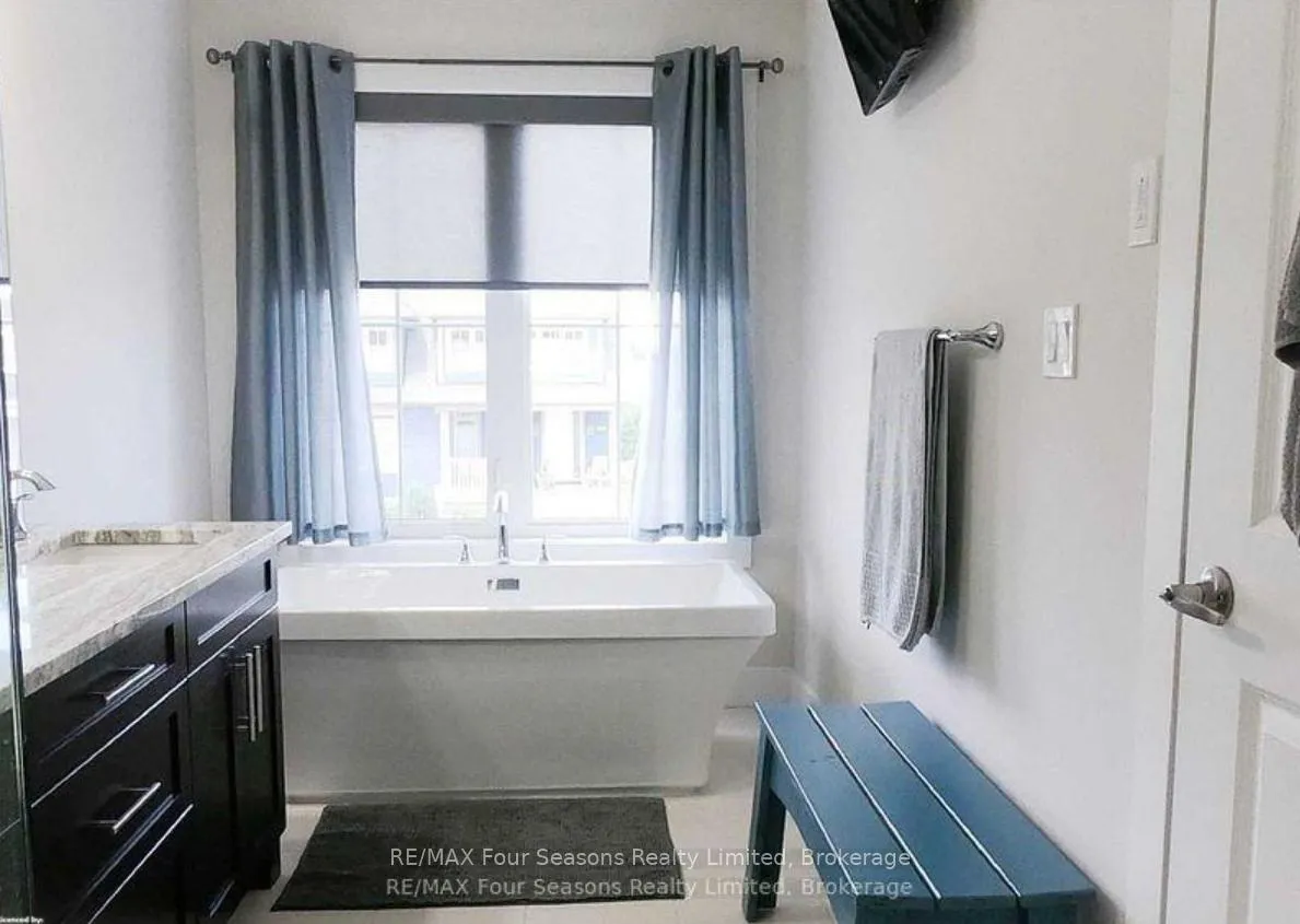 Photo 11 of 309 Yellow Birch Crescent, Blue Mountains — HOMEH