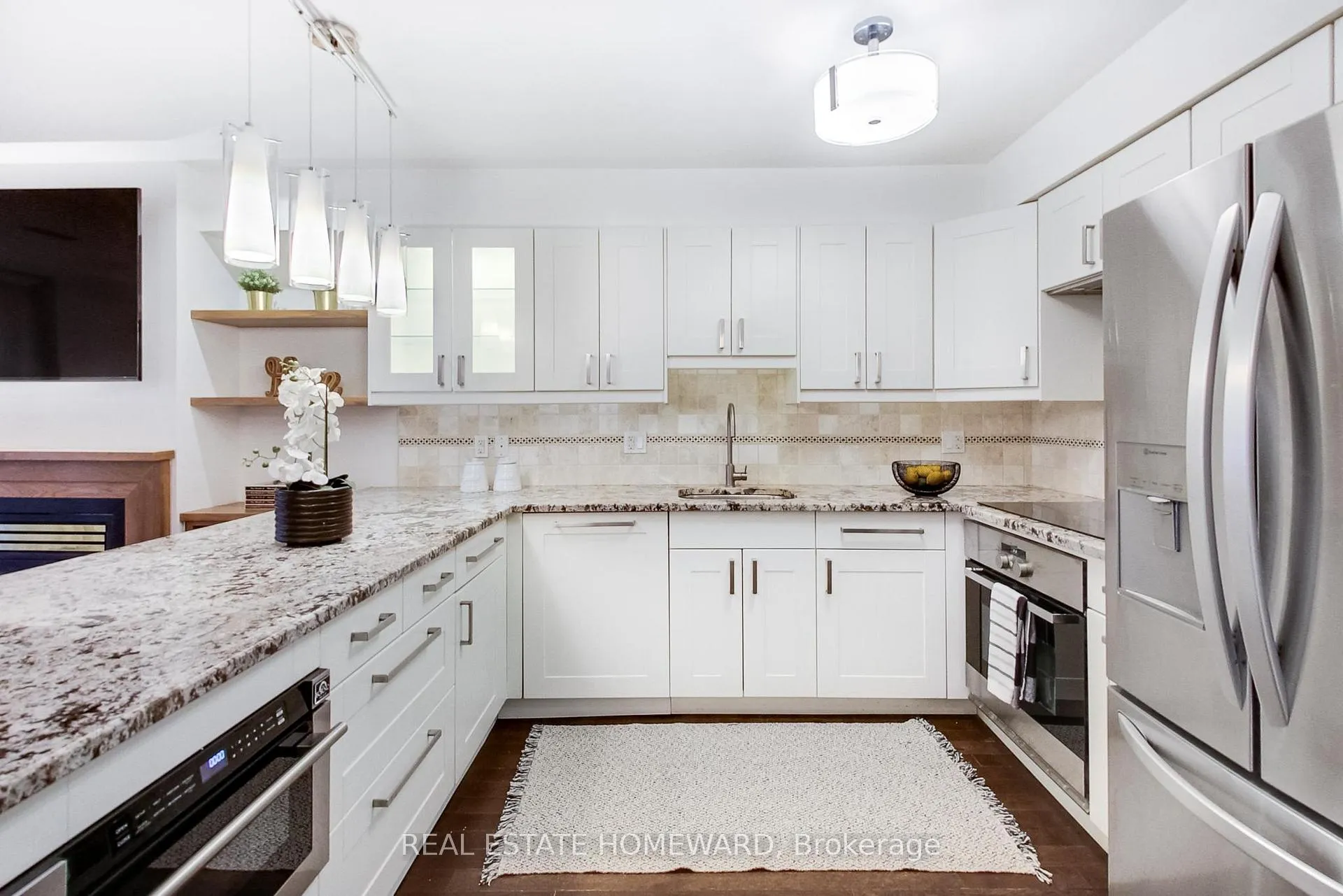 Photo 12 of Unit 101, 2371 Queen Street E, Toronto, The Beaches — HOMEH