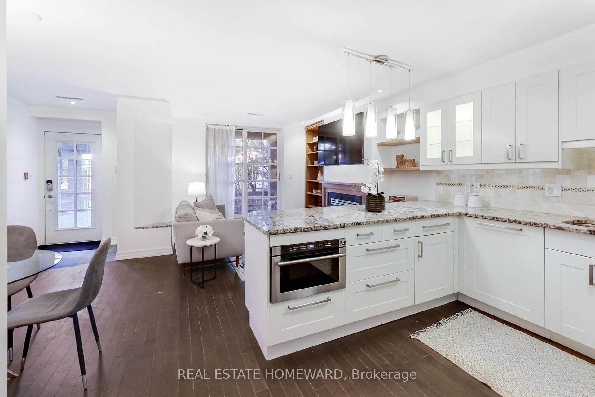 Photo 13 of Unit 101, 2371 Queen Street E, Toronto, The Beaches — HOMEH