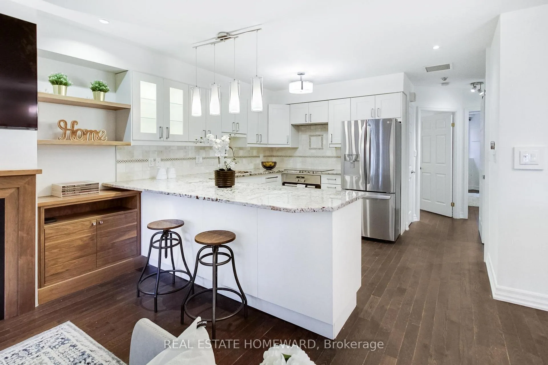 Photo 14 of Unit 101, 2371 Queen Street E, Toronto, The Beaches — HOMEH
