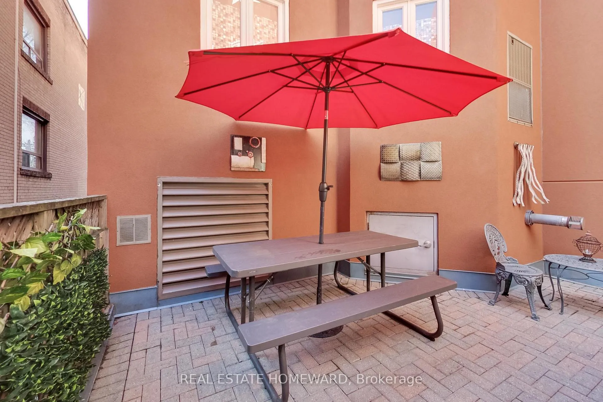 Photo 24 of Unit 101, 2371 Queen Street E, Toronto, The Beaches — HOMEH