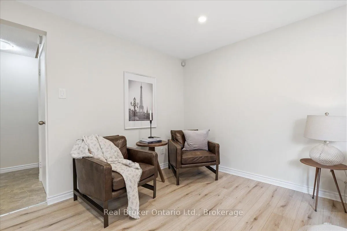 Photo 12 of Unit 5, 415 Morgan Avenue, Kitchener — HOMEH