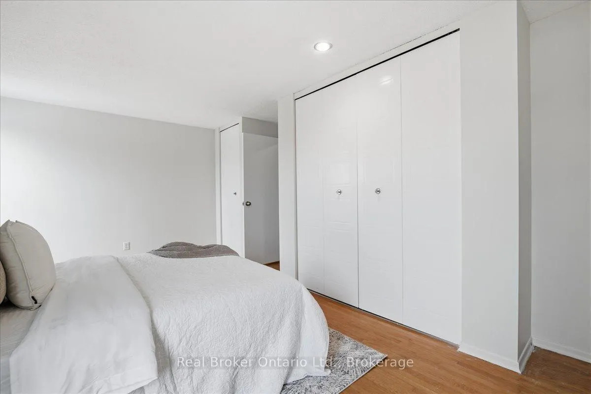Photo 18 of Unit 5, 415 Morgan Avenue, Kitchener — HOMEH