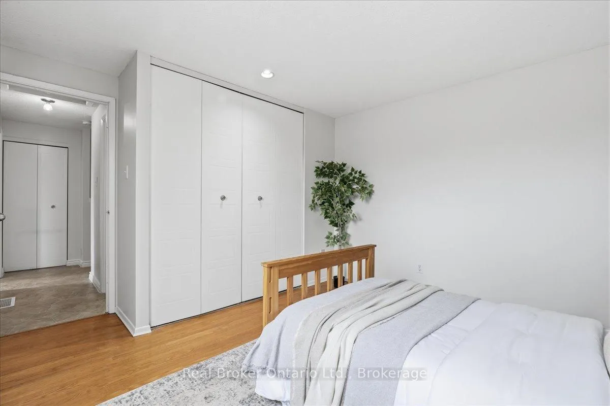 Photo 22 of Unit 5, 415 Morgan Avenue, Kitchener — HOMEH